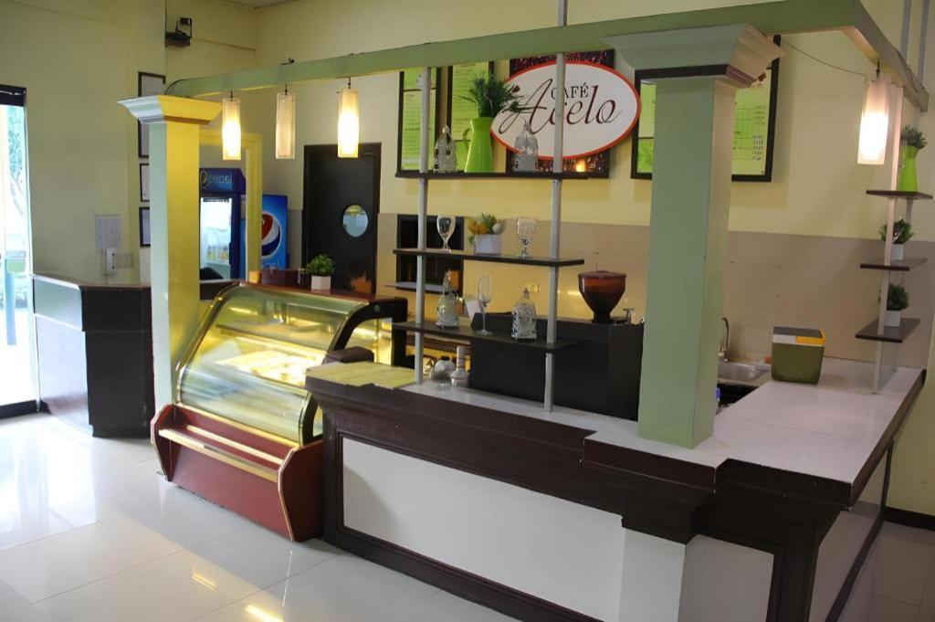 סבו Holiday Spa Hotel מראה חיצוני תמונה